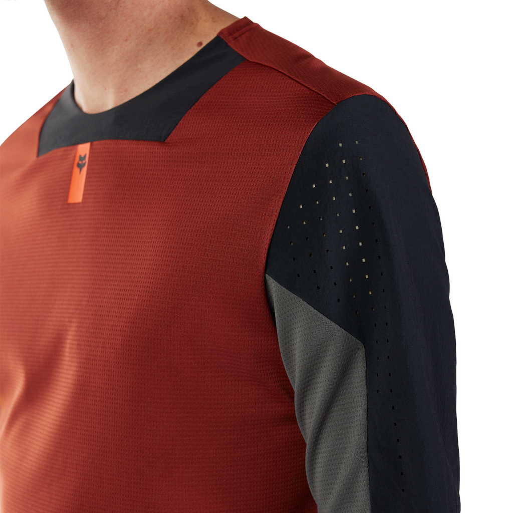 Defend Jersey