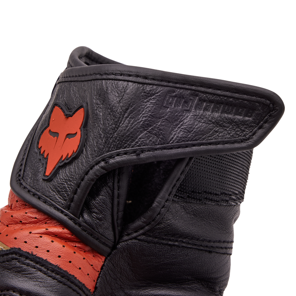 Bomber Pro Gloves