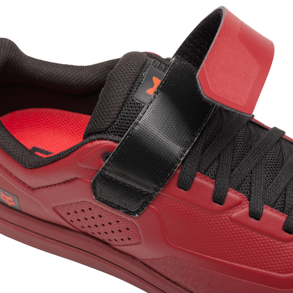 Union Clipless Shoes
